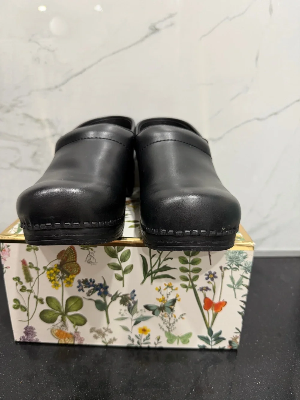 Dansko smooth black